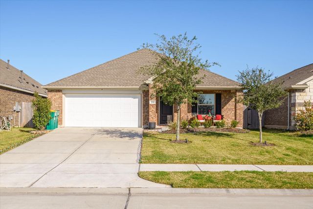 732 Scenic Lake Drive, La Marque, TX 77568