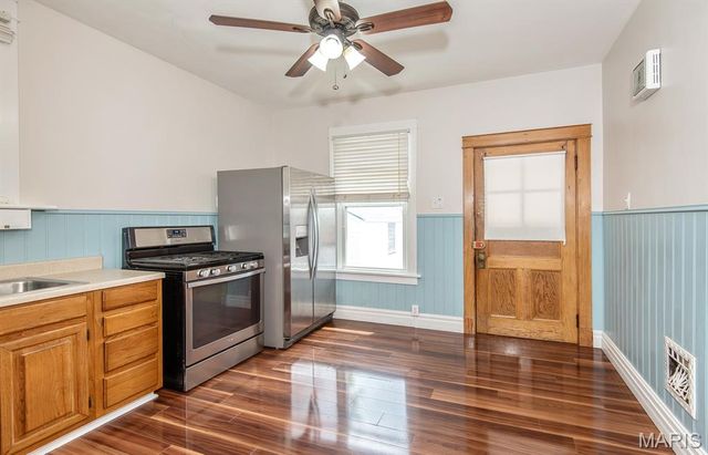3930 Meramec Street, St Louis, MO 63116