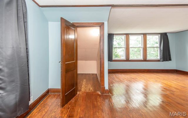 3930 Meramec Street, St Louis, MO 63116