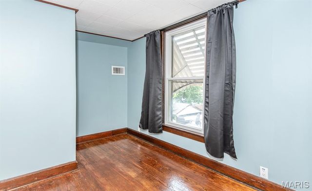 3930 Meramec Street, St Louis, MO 63116