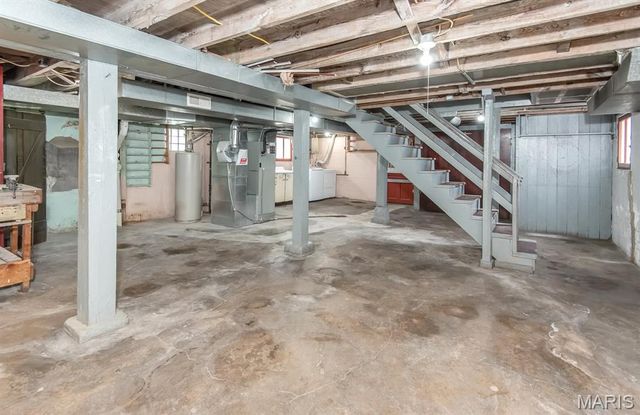 3930 Meramec Street, St Louis, MO 63116