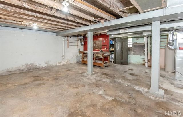 3930 Meramec Street, St Louis, MO 63116