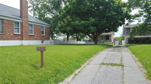 3930 Meramec Street, St Louis, MO 63116
