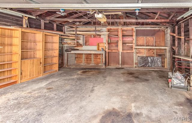 3930 Meramec Street, St Louis, MO 63116