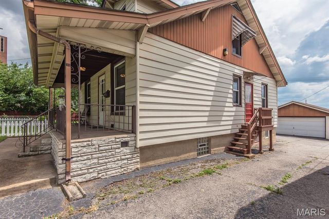 3930 Meramec Street, St Louis, MO 63116
