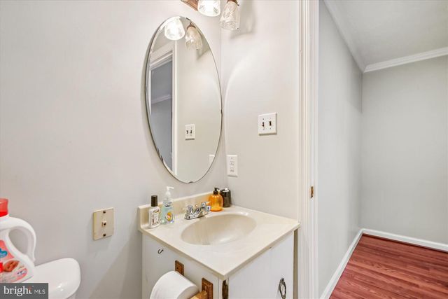 2912 CAMBRIDGE DR, Woodbridge, VA 22192