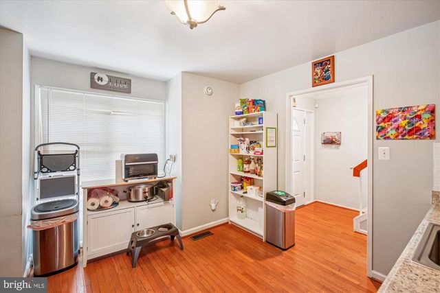 2912 CAMBRIDGE DR, Woodbridge, VA 22192