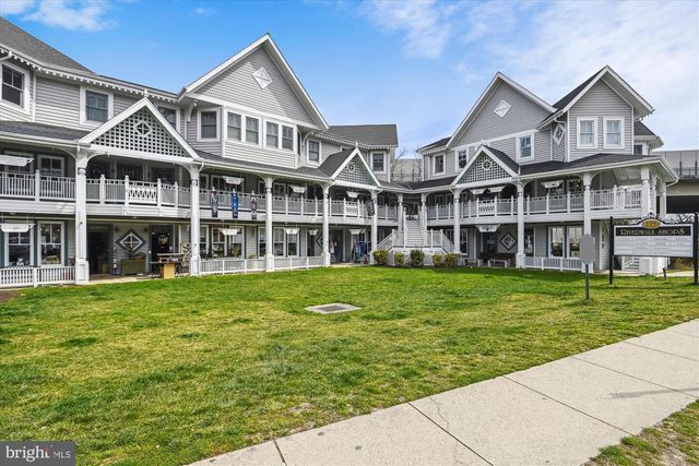 2912 CAMBRIDGE DR, Woodbridge, VA 22192