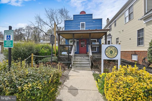 2912 CAMBRIDGE DR, Woodbridge, VA 22192