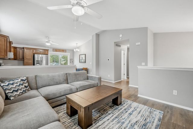 1615 S Brandon St, Wichita, KS 67207