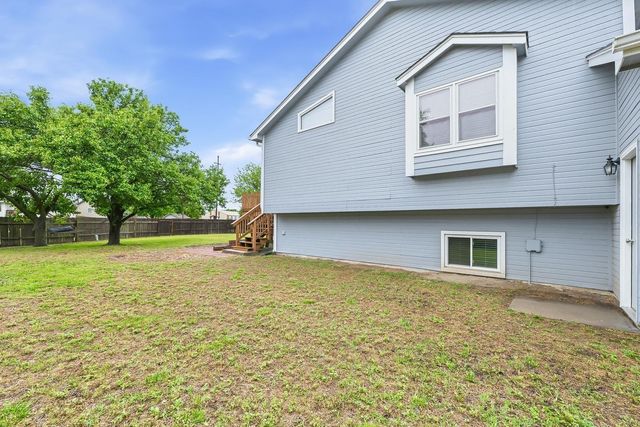 1615 S Brandon St, Wichita, KS 67207