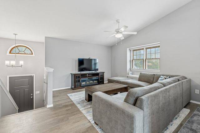 1615 S Brandon St, Wichita, KS 67207