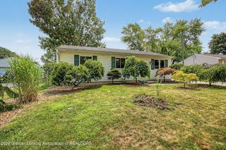 5711 Ashley Drive, Lansing, MI 48911