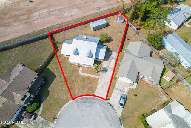 6110 W 4TH Manor, Palatka, FL 32177