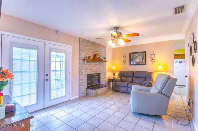 6110 W 4TH Manor, Palatka, FL 32177