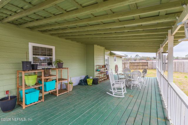 6110 W 4TH Manor, Palatka, FL 32177