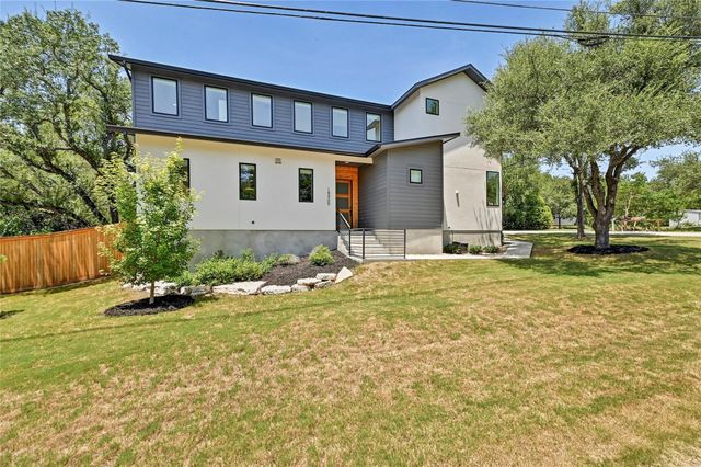 18405 Georgetown DR, Jonestown, TX 78645