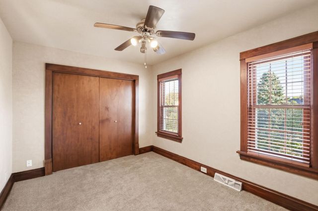 1047 JAMESON STEET, Saint Paul, MN 55103