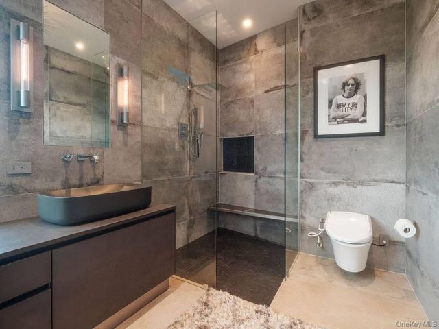 445 Glen Court, Cutchogue, NY 11935