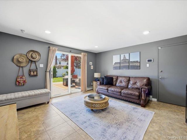 3894 Nancy Lane, Seaford, NY 11783