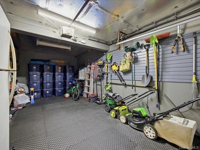 3894 Nancy Lane, Seaford, NY 11783