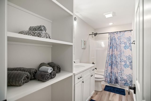 164 Connelley Lane, Port O Connor, TX 77982