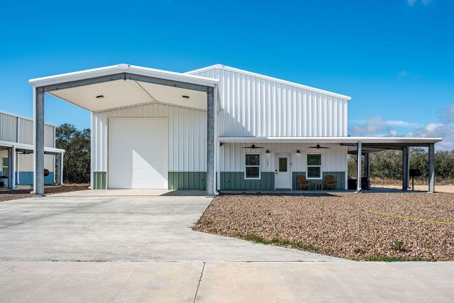 164 Connelley Lane, Port O Connor, TX 77982