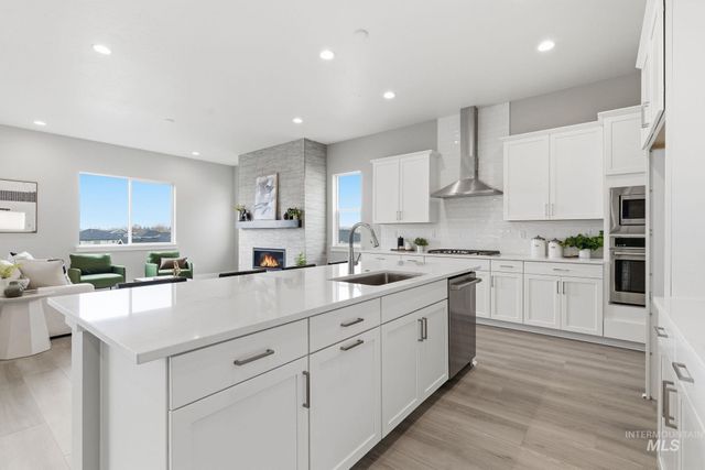 2301 N Mountain Vista Ave, Star, ID 83669