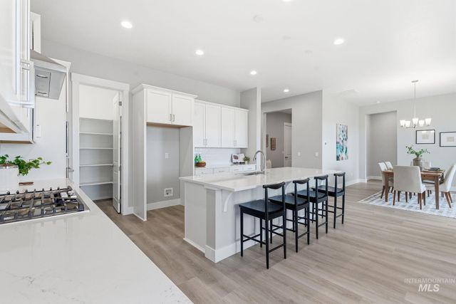 2301 N Mountain Vista Ave, Star, ID 83669