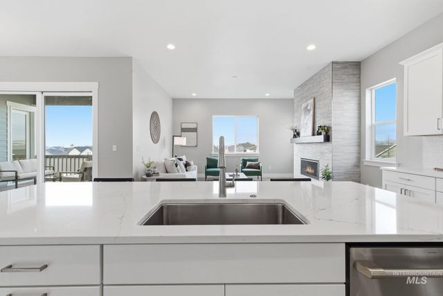 2301 N Mountain Vista Ave, Star, ID 83669