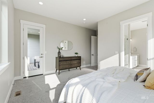 2301 N Mountain Vista Ave, Star, ID 83669