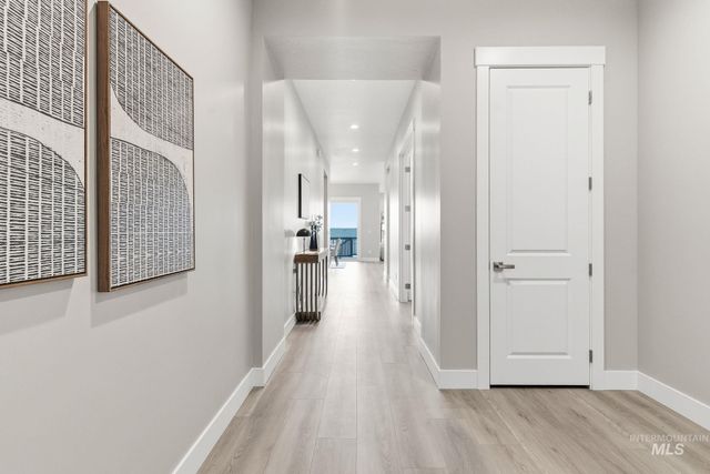 2301 N Mountain Vista Ave, Star, ID 83669