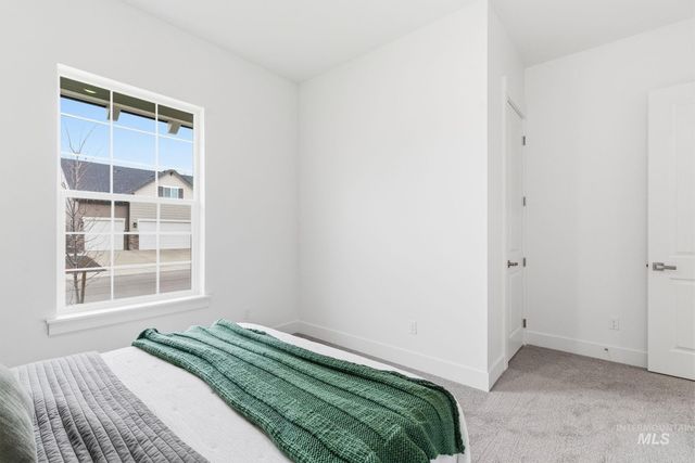 2301 N Mountain Vista Ave, Star, ID 83669