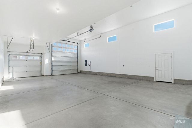 2301 N Mountain Vista Ave, Star, ID 83669