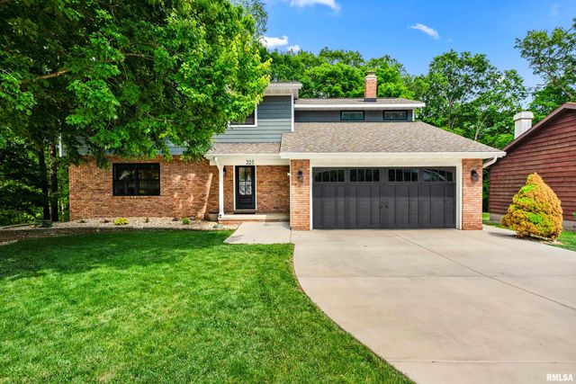 325 LOTUS Drive, Morton, IL 61550