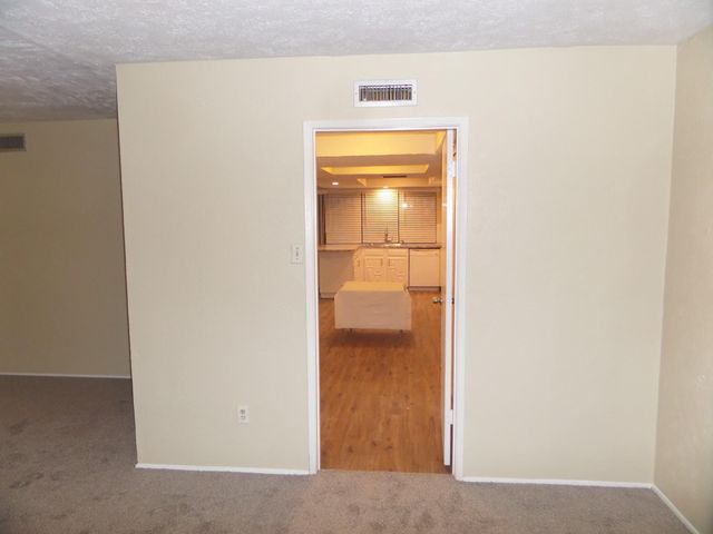 14611 Leacrest Drive, Houston, TX 77049