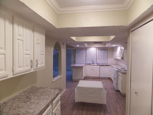 14611 Leacrest Drive, Houston, TX 77049