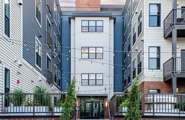 99 Foundry Place 304, Portsmouth, NH 03801