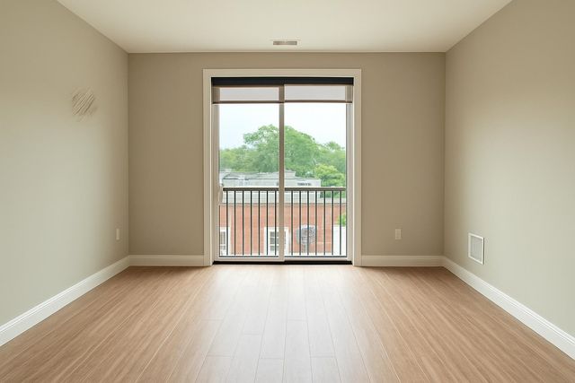 99 Foundry Place 304, Portsmouth, NH 03801