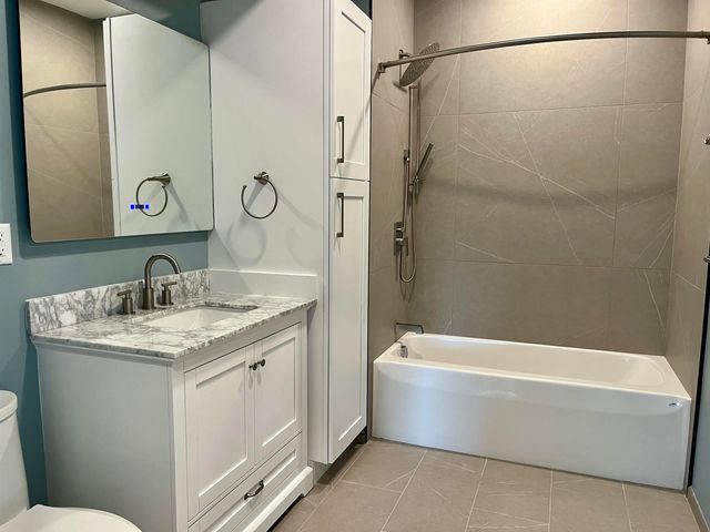 99 Foundry Place 304, Portsmouth, NH 03801