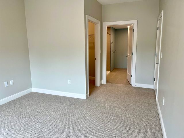 99 Foundry Place 304, Portsmouth, NH 03801