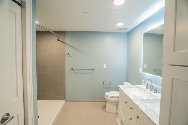 99 Foundry Place 304, Portsmouth, NH 03801