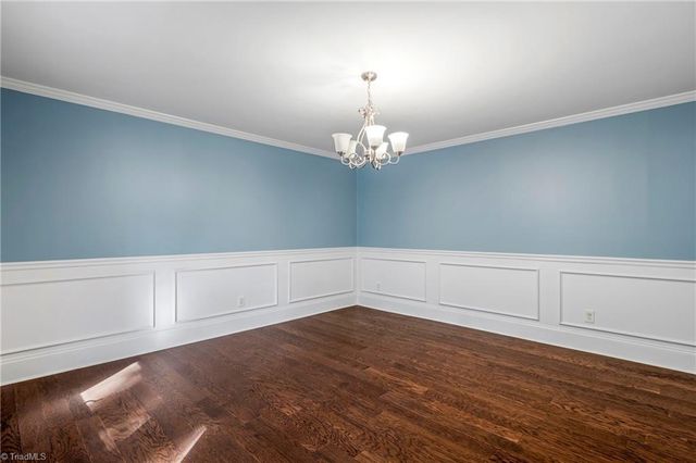 4103 Oak Hollow Drive, High Point, NC 27265