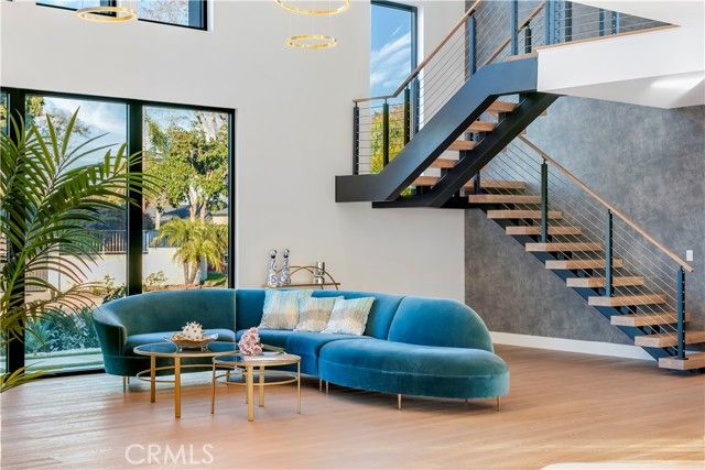 853 Oak, Costa Mesa, CA 92627