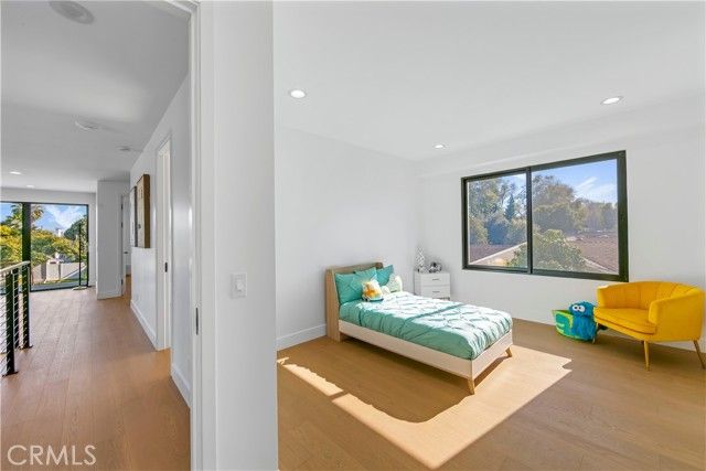 853 Oak, Costa Mesa, CA 92627