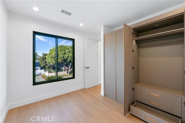 853 Oak, Costa Mesa, CA 92627