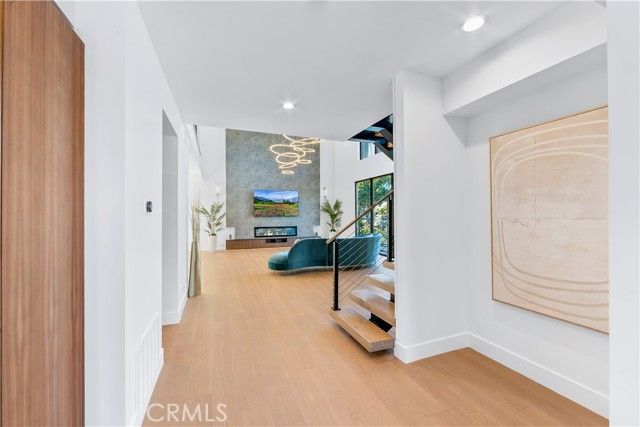 853 Oak, Costa Mesa, CA 92627