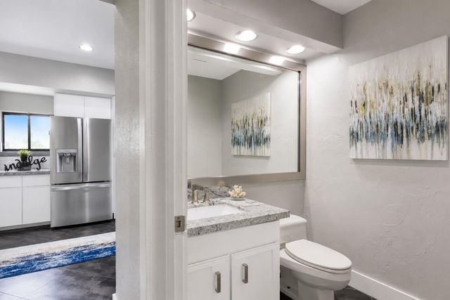 1931 Enterprise Avenue, League City, TX 77573