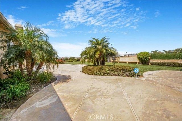 889 Highridge Street, Riverside, CA 92506