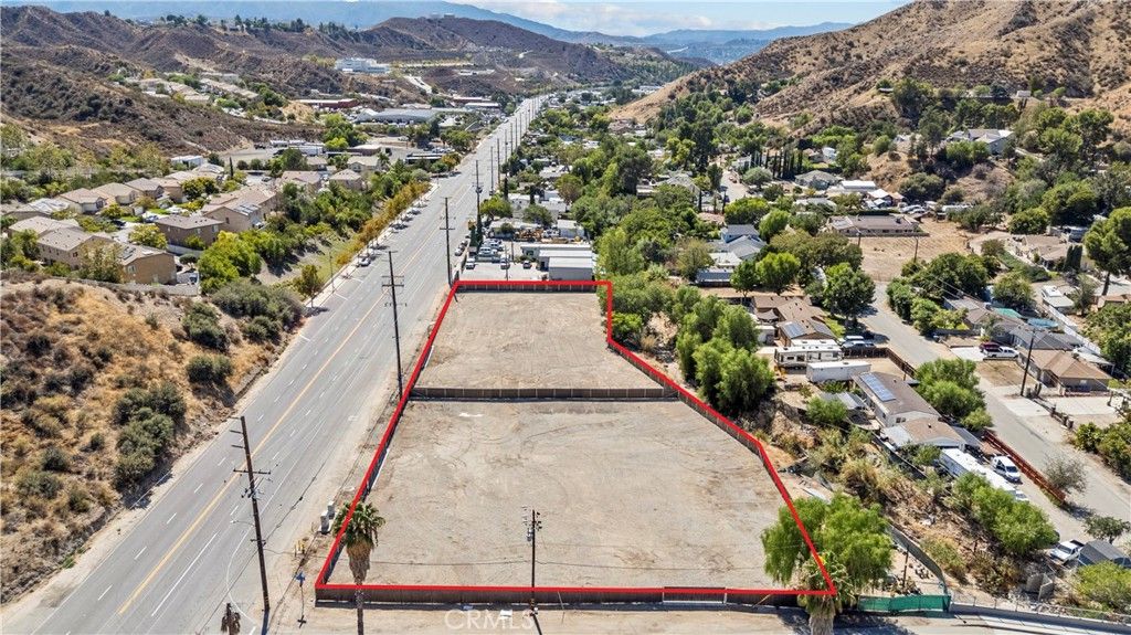 16715 Sierra Highway, Canyon Country, CA 91351 — photo 2